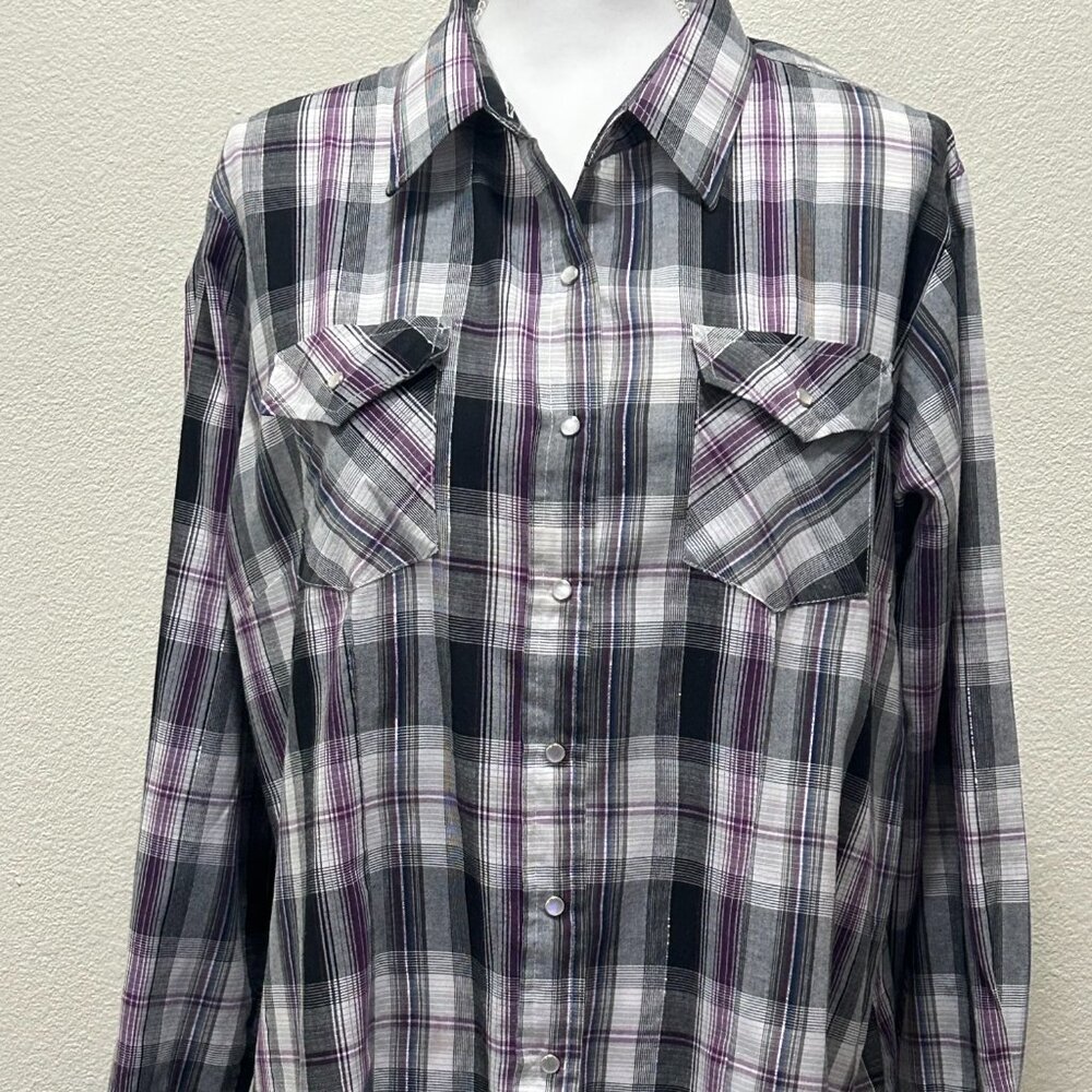Cumberland Outfitters black and purple snap front plaid shirt, woman's XL